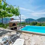 Perfect View Of - With Swimming Pool 빌라 모스타르