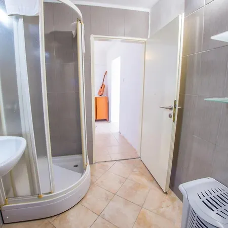 Perfect View Of - With Swimming Pool *